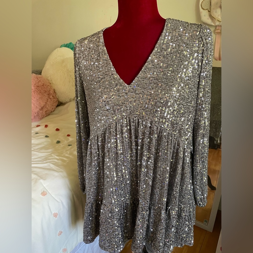 Melloday V-Neck Sequins Dress